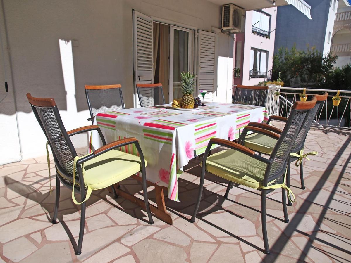 Apartmani Igor Makarska Habitación foto