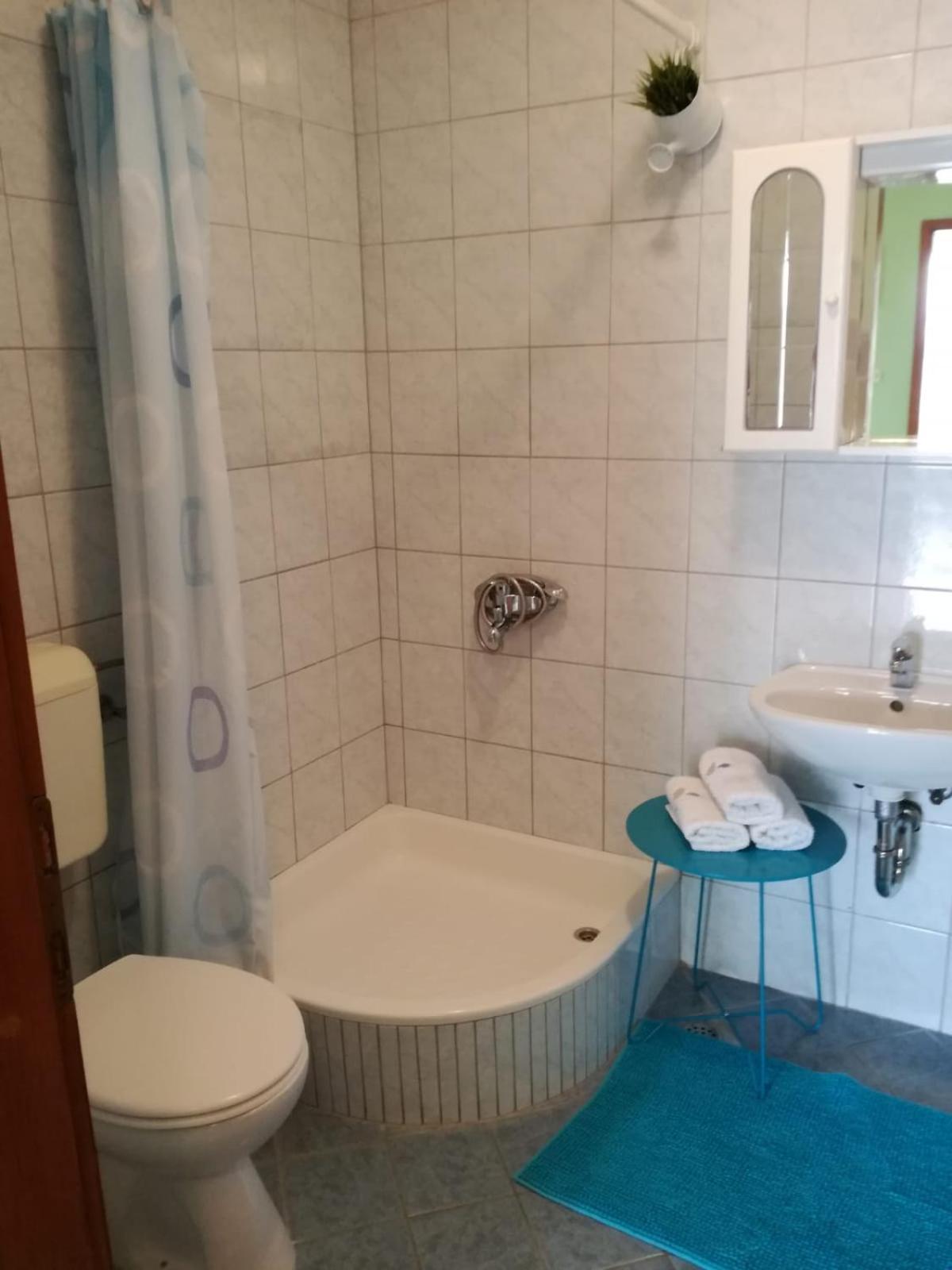 Apartmani Igor Makarska Habitación foto