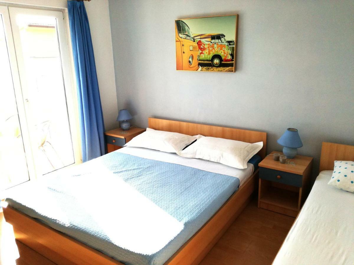 Apartmani Igor Makarska Habitación foto
